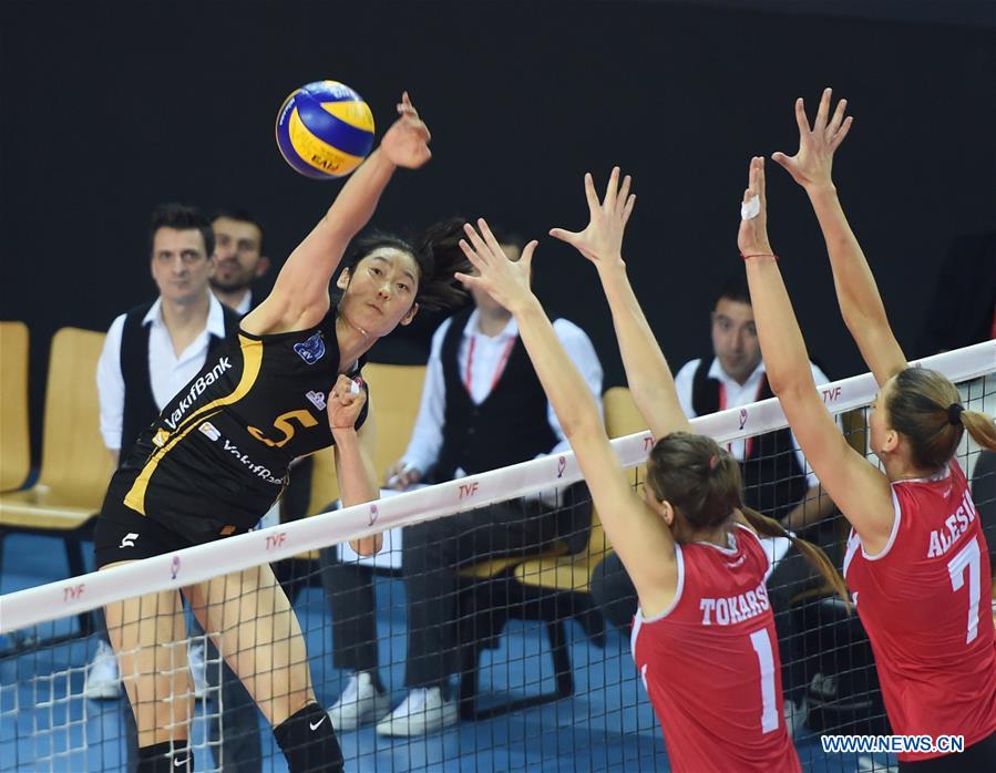 (SP)TURKEY-ISTANBUL-VOLLEYBALL-TURKISH WOMEN LEAGUE-PLAYOFFS-QUARTER FINAL-VAKIFBANK VS BESIKTAS