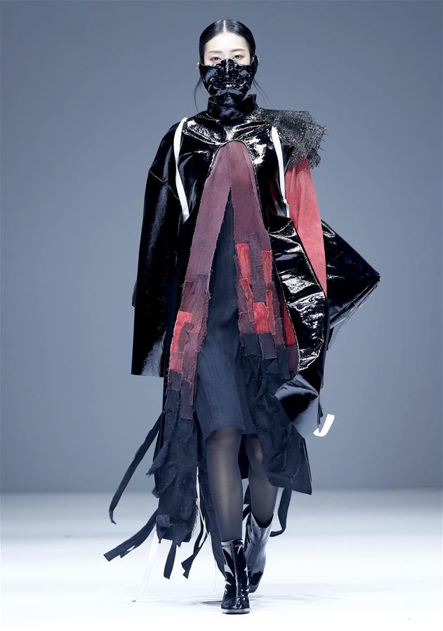 CHINA-BEIJING-GRADUATE FASHION WEEK (CN)
