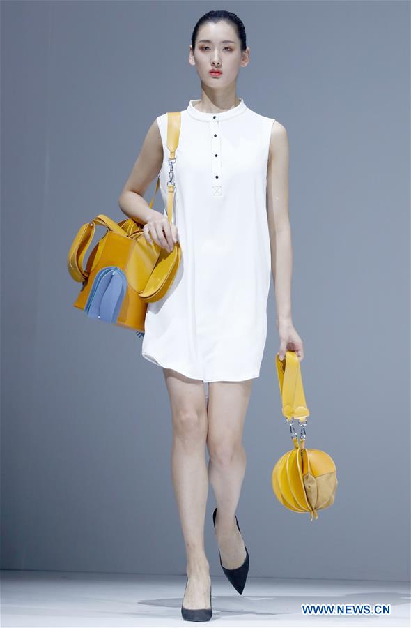 CHINA-BEIJING-GRADUATE FASHION WEEK (CN)