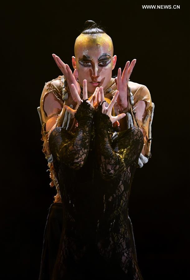 CHINA-KUNMING-DANCE PERFORMANCE-YANG LIPING(CN)