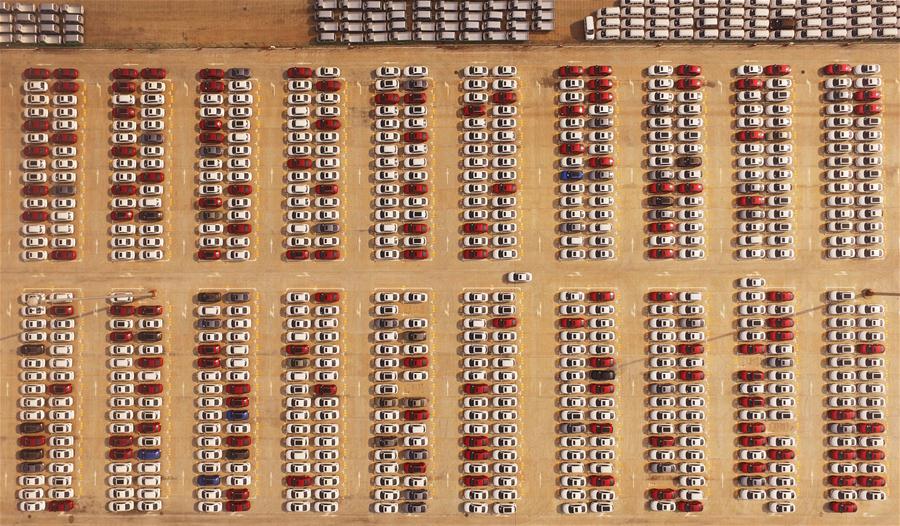 Xinhua Headlines: Leading the chase for the Chinese Dream