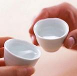 白酒勾兌風(fēng)波謎題待解：誤讀還是造假？