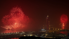 澳門珠海聯合煙花匯演精彩紛呈