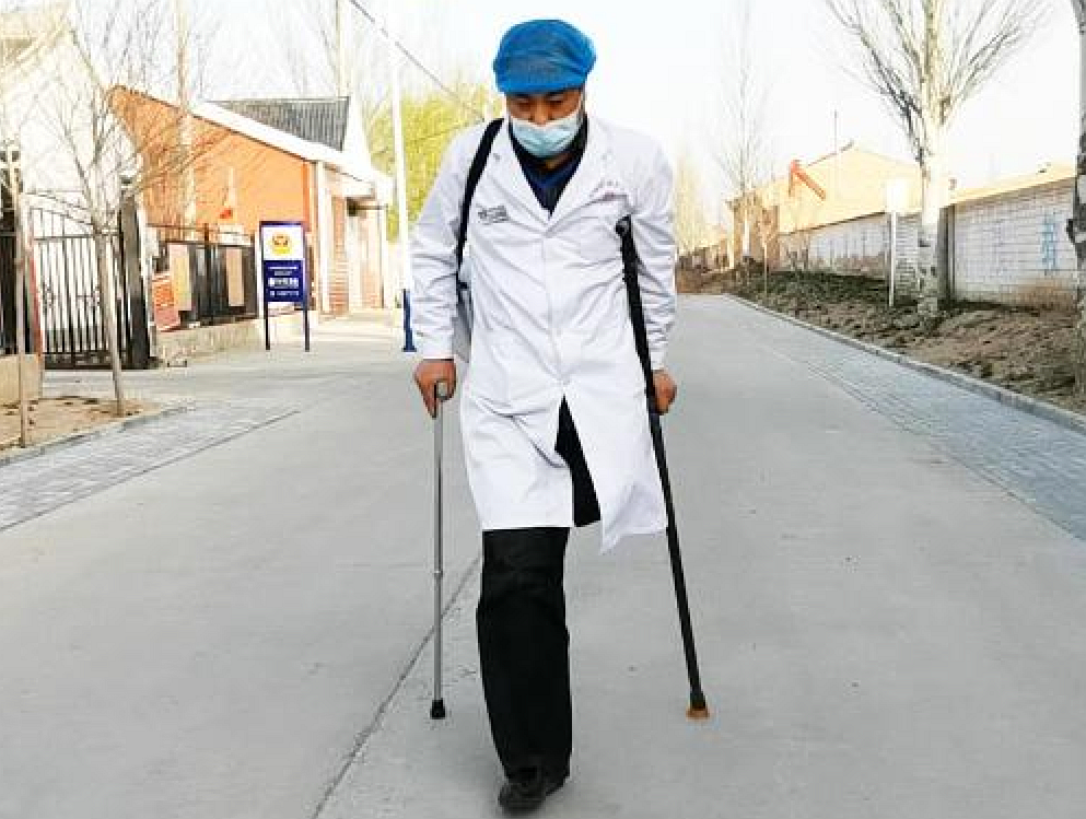 “獨腿村醫”陸秉權