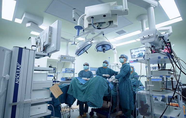 致敬偉大改革｜對話40年，講述身邊的健康故事（第八集）——高端器械，除了制造更要創(chuàng)造