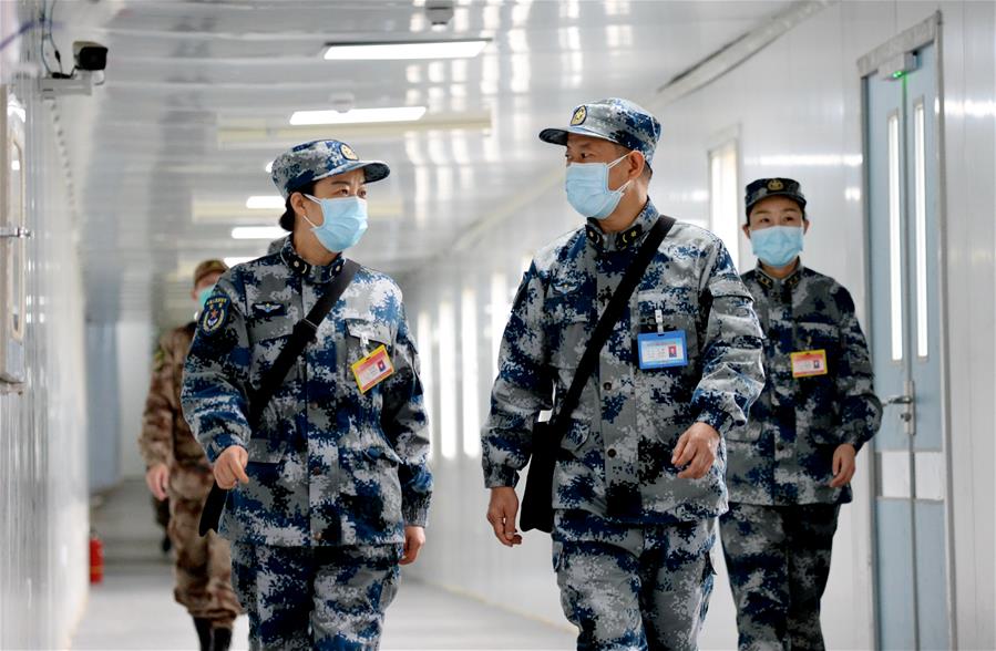 (圖文互動)(6)“白衣戰士”在沖鋒——記“最美新時代革命軍人”仲月霞