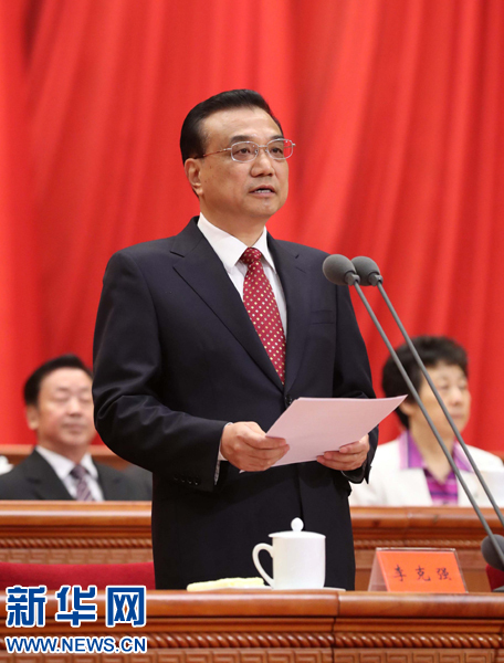 8月1日，慶祝中國人民解放軍建軍90周年大會在北京人民大會堂隆重舉行。中共中央政治局常委、國務(wù)院總理李克強(qiáng)主持大會。新華社記者 劉衛(wèi)兵 攝