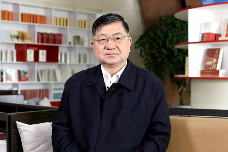 【對(duì)話馬克思·院長(zhǎng)名家談①】顏曉峰：感悟馬克思的精神境界和偉大人格