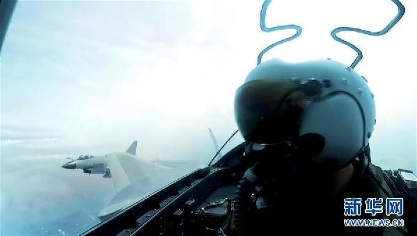 (圖文互動)(2)空軍用“生命線”引領新時代練兵備戰新航跡