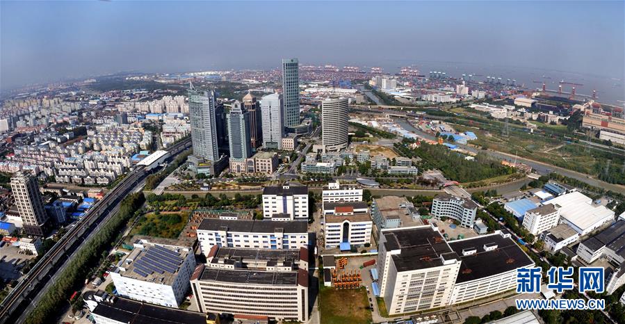 (大江奔流——來自長江經(jīng)濟(jì)帶的報(bào)道·新華全媒頭條·圖文互動(dòng))(1)擘畫新時(shí)代中國發(fā)展新坐標(biāo)——深入推動(dòng)長江經(jīng)濟(jì)帶發(fā)展述評(píng)