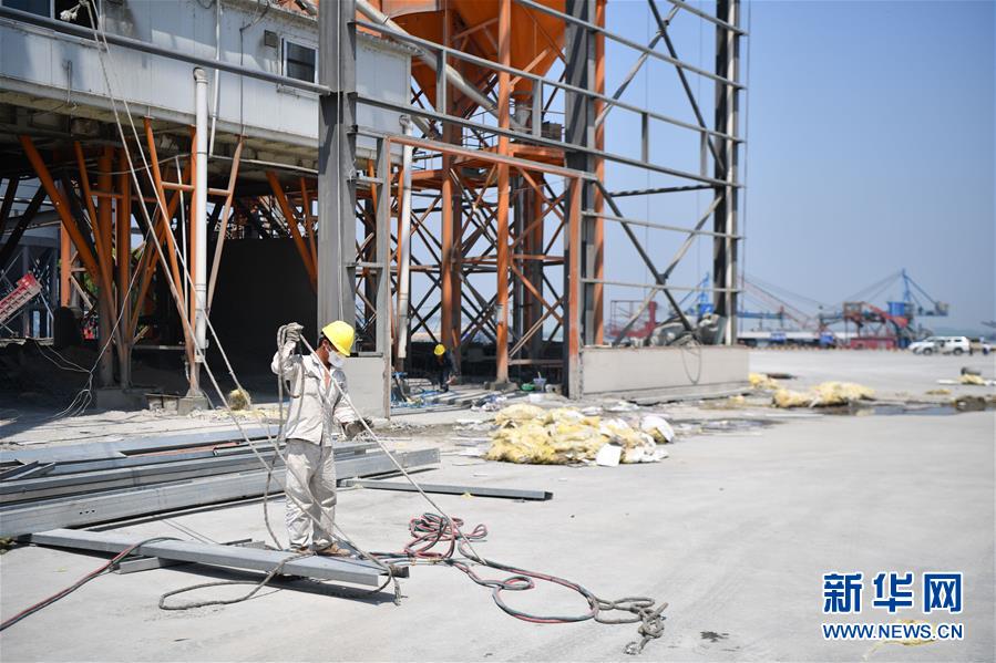 (大江奔流——來自長江經(jīng)濟帶的報道·新華全媒頭條·圖文互動)(8)打造經(jīng)濟高質(zhì)量發(fā)展的強勁引擎——深入推動長江經(jīng)濟帶發(fā)展述評