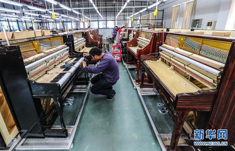 (在習近平新時代中國特色社會主義思想指引下·慶祝改革開放40周年·協調發展)(新華全媒頭條·圖文互動)(6)協調發展:奏響全面建成小康社會交響曲