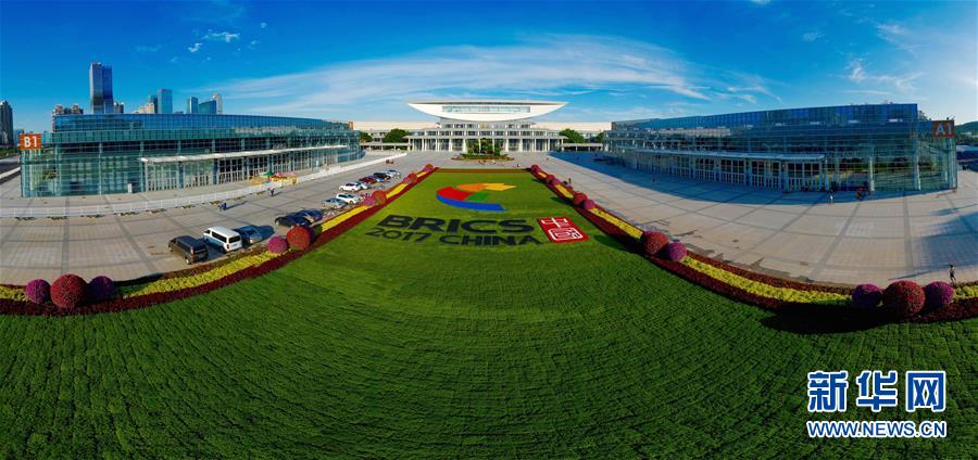 （奮進新時代·迎接兩會）（5）開放發展——推動形成全面開放新格局