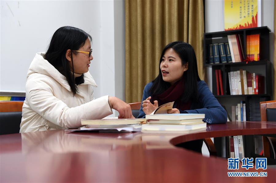 (在習近平新時代中國特色社會主義思想指引下·將改革開放進行到底·強國之基)(新華全媒頭條·圖文互動)(6)奮斗不停步 改革再出發——“四個自信”筑牢強國之基