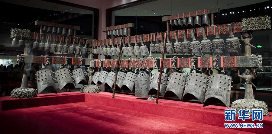 (新華調查·新中國考古重大發現·圖文互動)(1)“音樂寶藏”曾侯乙墓:“爆款”的中華文明悅耳之音