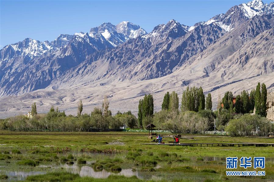 （決戰決勝脫貧攻堅·圖文互動）（5）“云端上的縣城”脫貧記