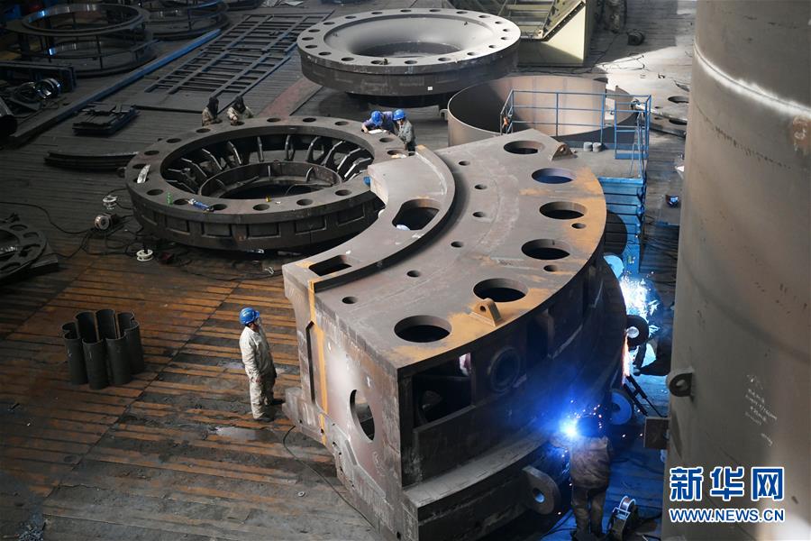 （新華全媒頭條·圖文互動）（7）紅色的傳承，藍圖的起點——新中國孕育與發展的“東北記憶”