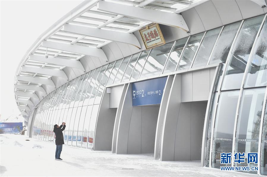 （新華全媒頭條·圖文互動(dòng)）（2）百年跨越，逐夢(mèng)京張——寫在京張高鐵開通暨中國(guó)高鐵突破3.5萬(wàn)公里之際