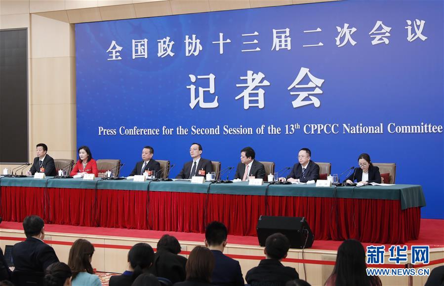 （兩會·XHDW）（2）政協(xié)委員談優(yōu)化營商環(huán)境、促進(jìn)民營經(jīng)濟(jì)高質(zhì)量發(fā)展