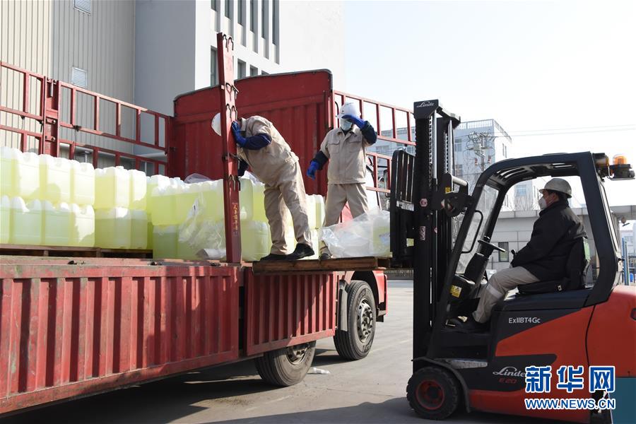 (圖文互動)(2)爭分奪秒,為了那千公里之外的馳援——急需防疫物資天津復工復產一線見聞