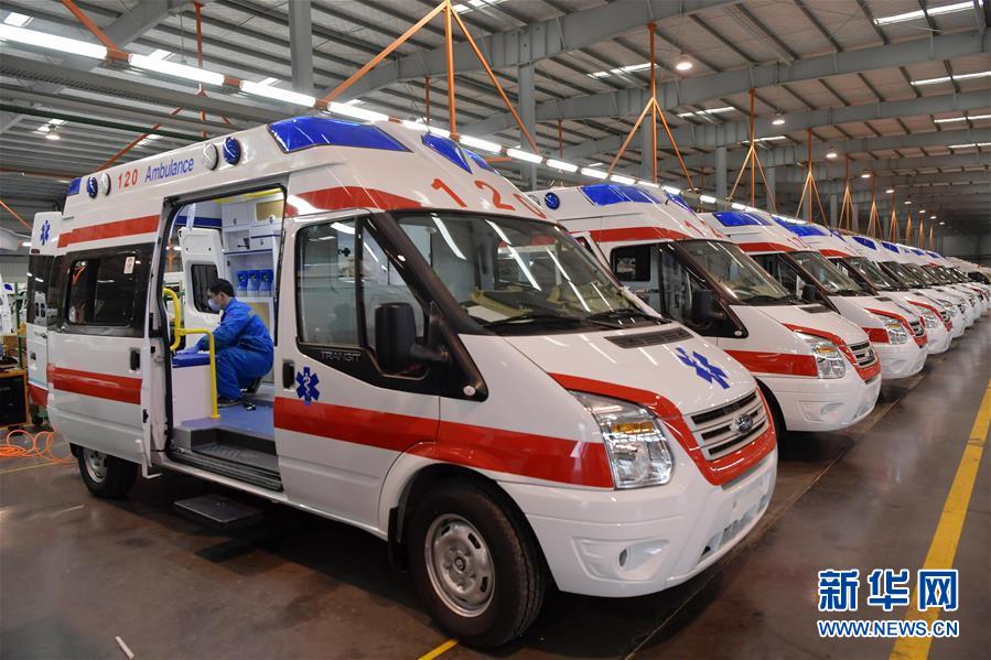 (在習(xí)近平新時(shí)代中國(guó)特色社會(huì)主義思想指引下——新時(shí)代新作為新篇章·習(xí)近平總書(shū)記關(guān)切事·圖文互動(dòng))(5)科學(xué)的“硬核力量”——來(lái)自抗疫一線的報(bào)告