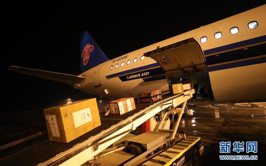 (聚焦疫情防控·圖文互動(dòng))(6)十送醫(yī)護(hù)“戰(zhàn)士”下荊楚——遼寧醫(yī)療隊(duì)馳援湖北群像掃描