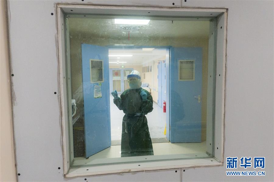 (新華全媒頭條·圖文互動)(9)“與國家同舟,與人民共濟”——新冠肺炎重癥救治同濟醫(yī)院戰(zhàn)“疫”直擊