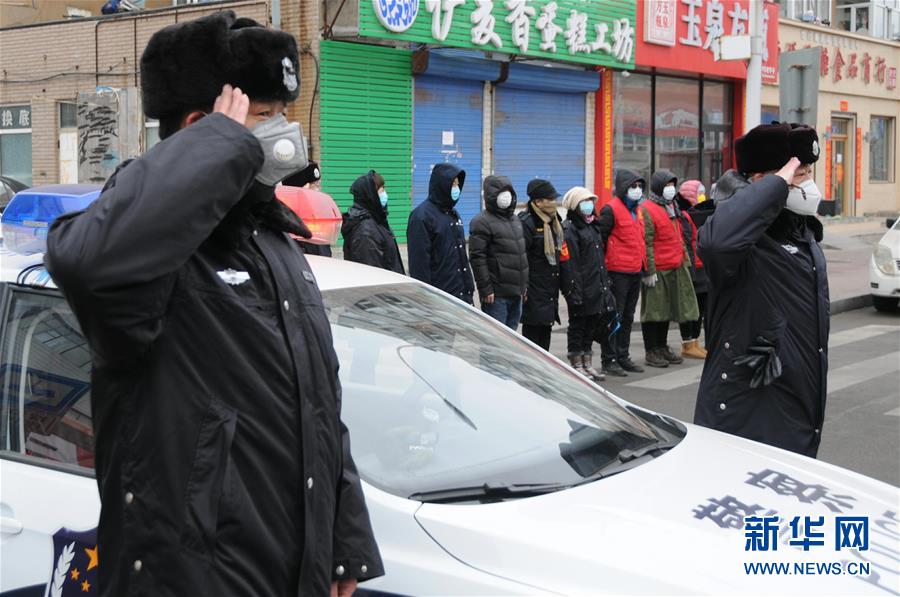 (一線抗疫群英譜·圖文互動)(2)春天就在眼前,他卻倒在戰(zhàn)“疫”一線——追記齊齊哈爾市公安局鐵鋒分局民警王春天