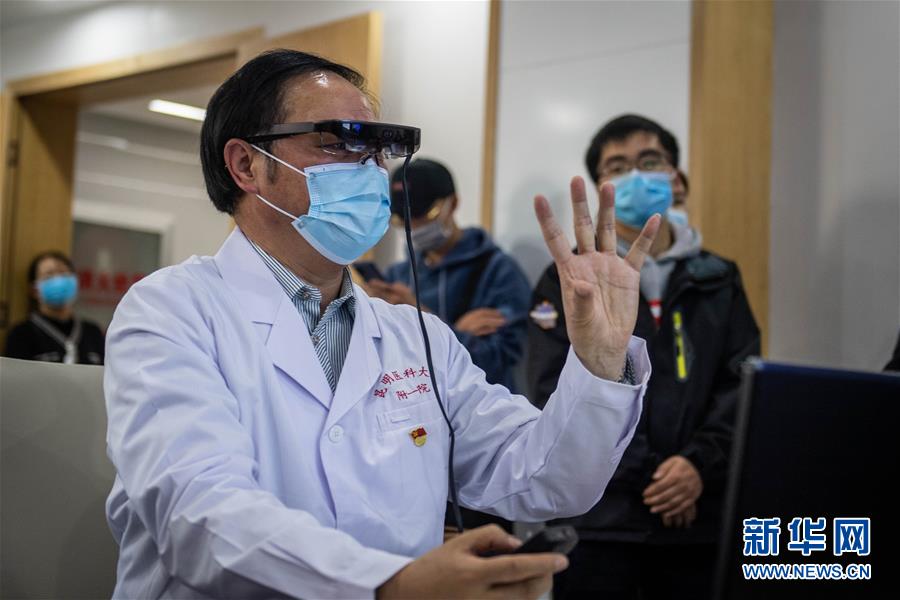 （圖文互動）（4）云南抗疫醫生有了“透視眼” 可三維立體看患者肺部
