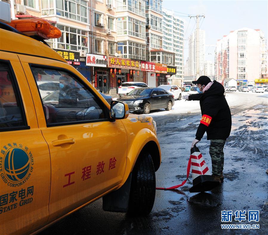 （聚焦疫情防控·圖文互動）（3）不知你是誰，知你為了誰——社區戰“疫”志愿者群像