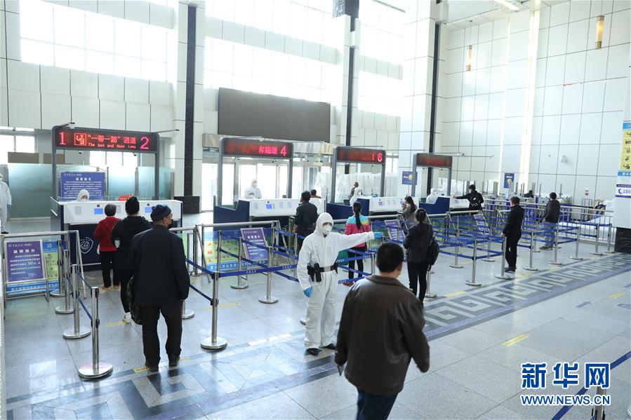 (聚焦疫情防控·圖文互動)(2)中哈霍爾果斯國際邊境合作中心中方區(qū)域恢復運營