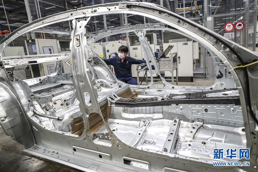 (中國經濟新觀察·圖文互動)(5)重大投資項目開復工提速 吹響中國經濟復蘇“沖鋒號”