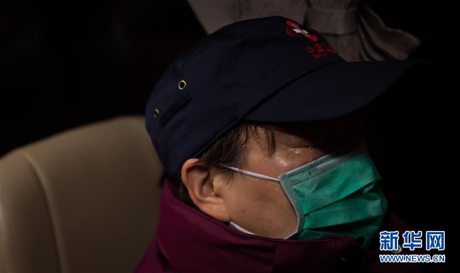 （新華全媒頭條·習近平致敬的戰“疫”英雄·武漢人民篇·圖文互動）（11）壯哉，大武漢——獻給英雄的武漢人民