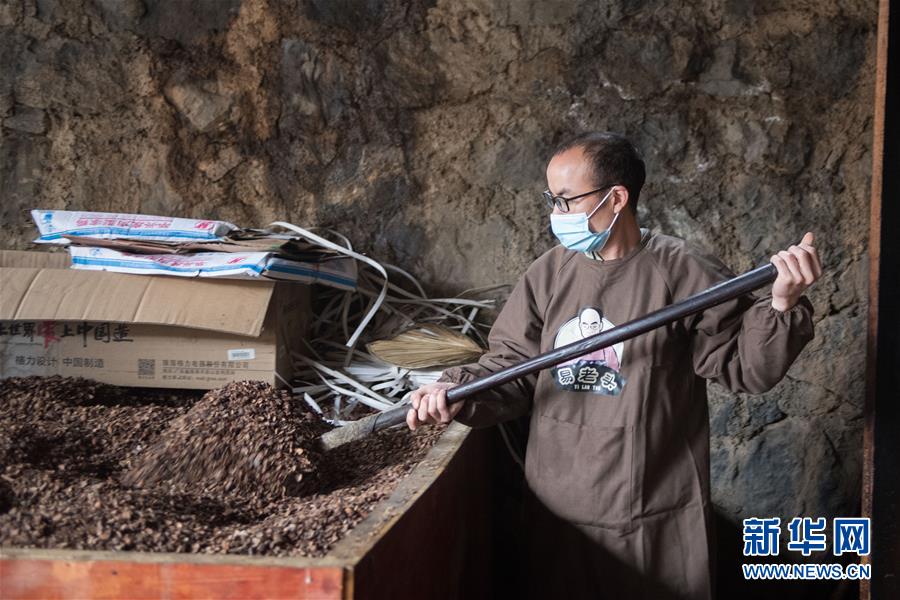 (決戰決勝脫貧攻堅·圖文互動)(3)香在深山有“遠親”