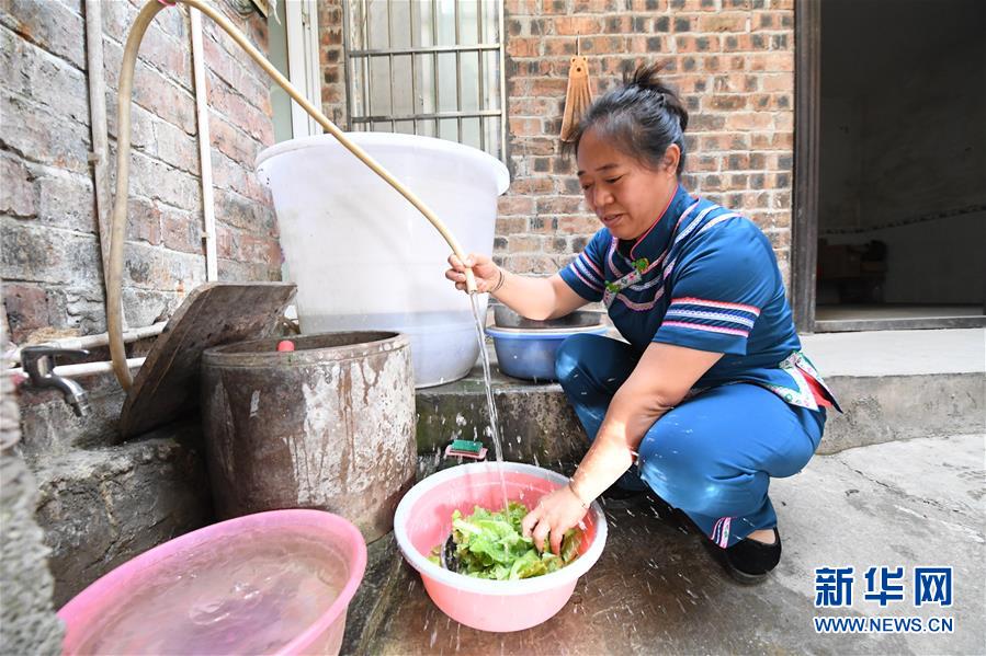 (新華全媒頭條·圖文互動)(8)幸福是這樣煉成的——毛南族的脫貧故事
