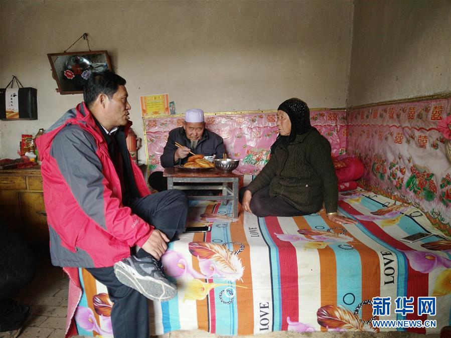 (新華全媒頭條·圖文互動)(5)初心赴使命 熱血寫春秋——記脫貧攻堅中的共產黨員