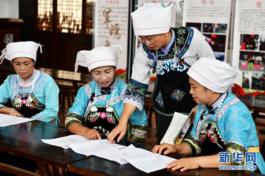 (新時代文明實踐·圖文互動)(3)文明春風(fēng)入萬家——新時代文明實踐中心助推黨的創(chuàng)新理論在基層落地生根