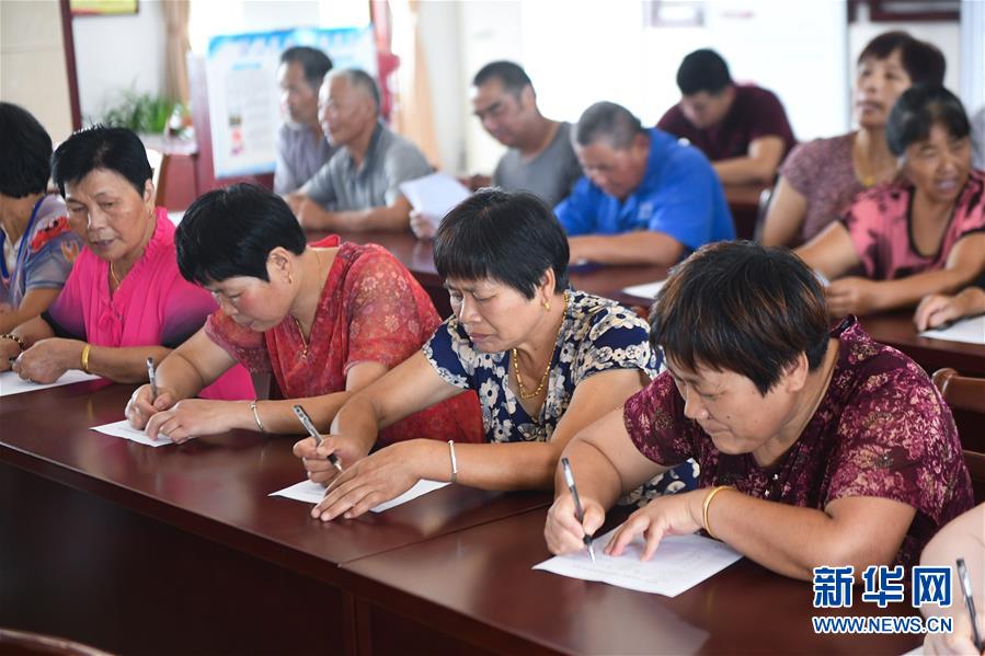 (新時代文明實踐·圖文互動)(9)文明春風(fēng)入萬家——新時代文明實踐中心助推黨的創(chuàng)新理論在基層落地生根