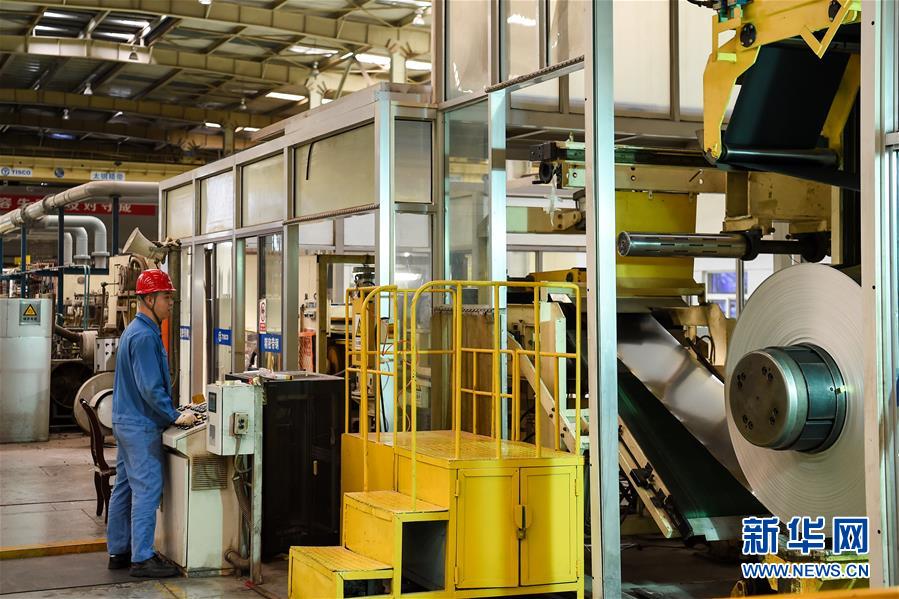 (走向我們的小康生活·圖文互動(dòng))(2)山西分“道”轉(zhuǎn)型蹚新路