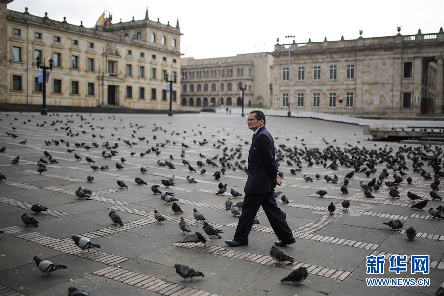 (國(guó)際·圖文互動(dòng))(7)特稿:穿越寒暑 無問西東——寫在新冠疫情構(gòu)成“國(guó)際關(guān)注的突發(fā)公共衛(wèi)生事件”半年之際