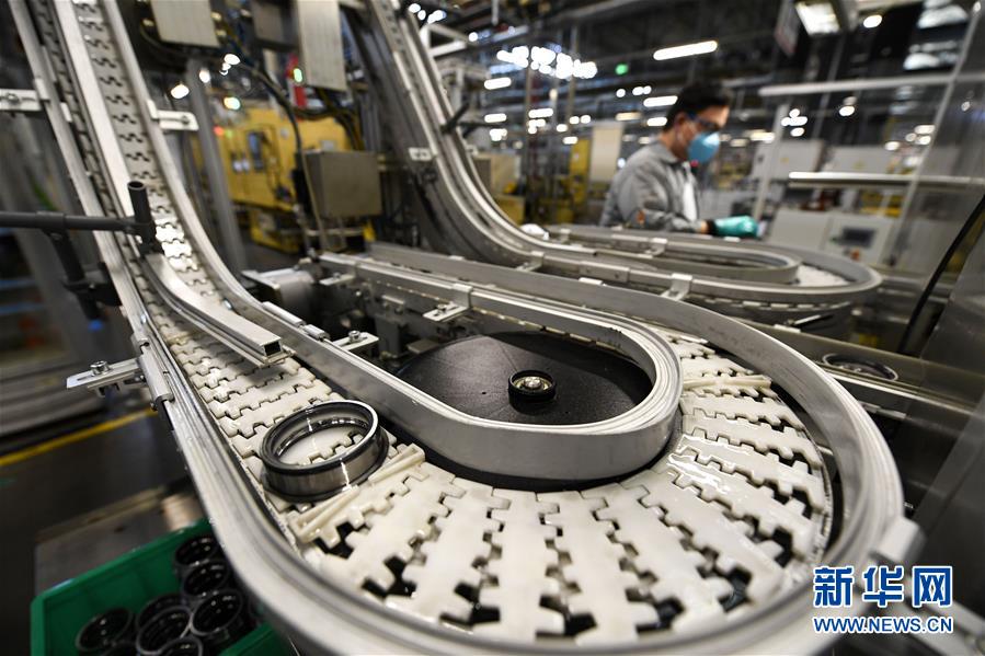 (新華全媒頭條·圖文互動)(4)穩中求進 奮勇前進——從中央政治局會議看中國經濟走勢