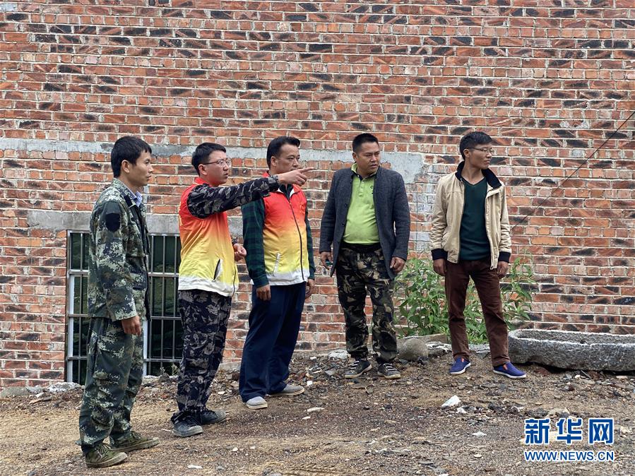 (在習(xí)近平新時(shí)代中國特色社會(huì)主義思想指引下——新時(shí)代新作為新篇章·習(xí)近平總書記關(guān)切事·圖文互動(dòng))(5)青春做伴,西部放歌——走近扎根西部建設(shè)邊疆的大學(xué)生們