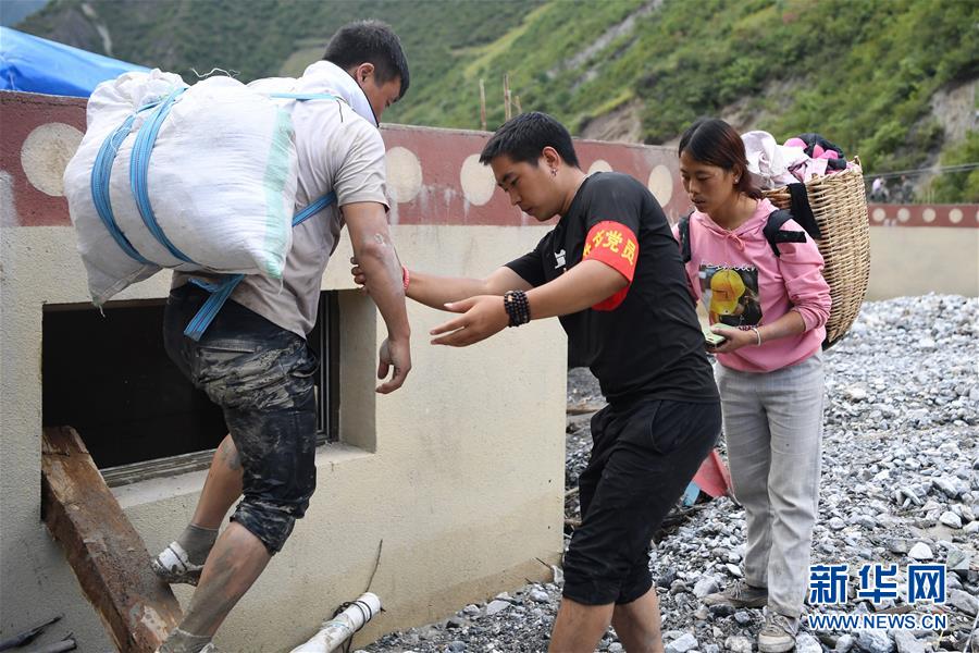 (防汛抗洪·圖文互動)(4)七夕前夜,為莫諾村架起“生命之橋”