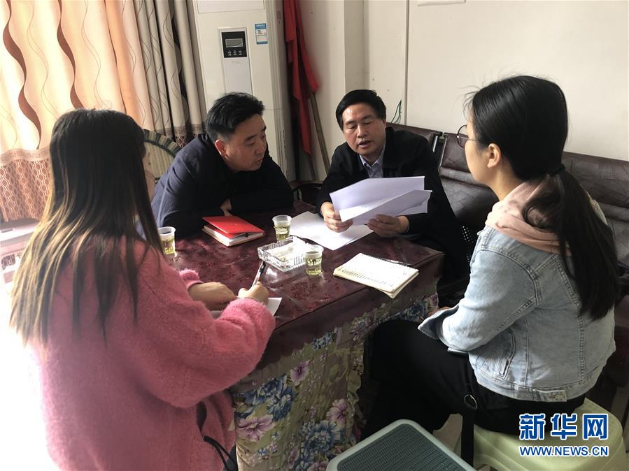 （新華全媒頭條·決戰決勝脫貧攻堅·督戰未摘帽貧困縣·圖文互動）（1）把“最能打的人”放在最需要的地方——聚焦貴州未脫貧縣里的“助攻干部”