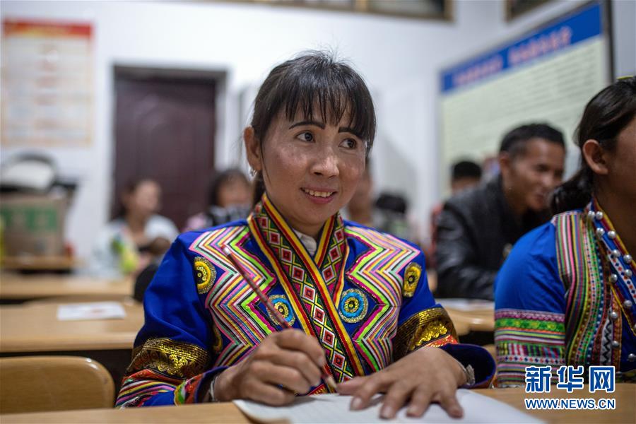 (新華全媒頭條·決戰決勝脫貧攻堅·督戰未摘帽貧困縣·圖文互動)(8)脫貧的歌聲——云南直過民族和人口較少民族共入新時代