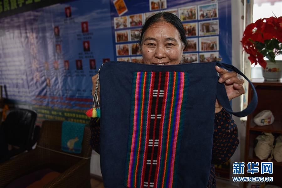 (集中連片特困地區貧困村調研行·圖文互動)(3)長江源村人的兩個家和幸福夢——青海格爾木市長江源村脫貧調查