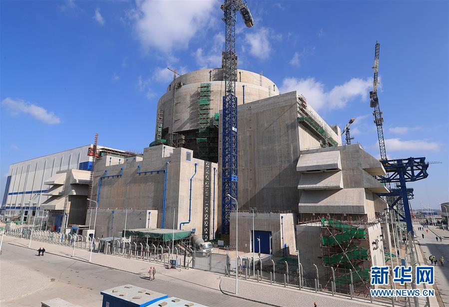 (新華全媒頭條·圖文互動)(5)歷史交匯點上的宏偉藍圖 ——《中共中央關于制定國民經濟和社會發展第十四個五年規劃和二〇三五年遠景目標的建議》誕生記