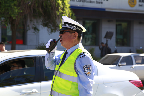 執勤中的崔光日