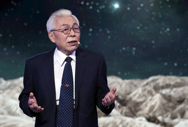 雖然已經84歲了，但我還會加倍努力。