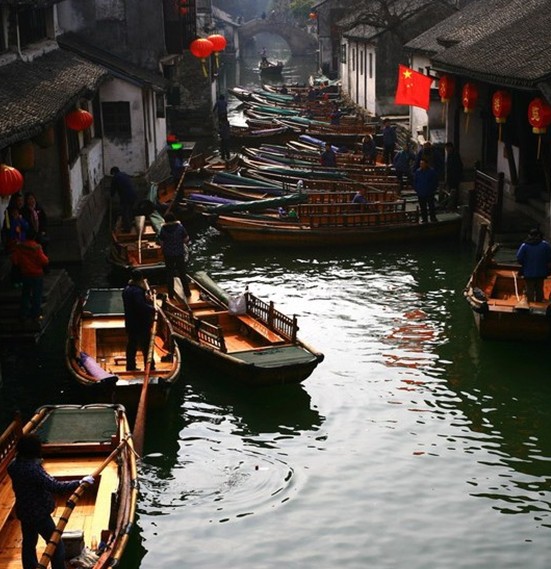 烏篷船承載水鄉夢